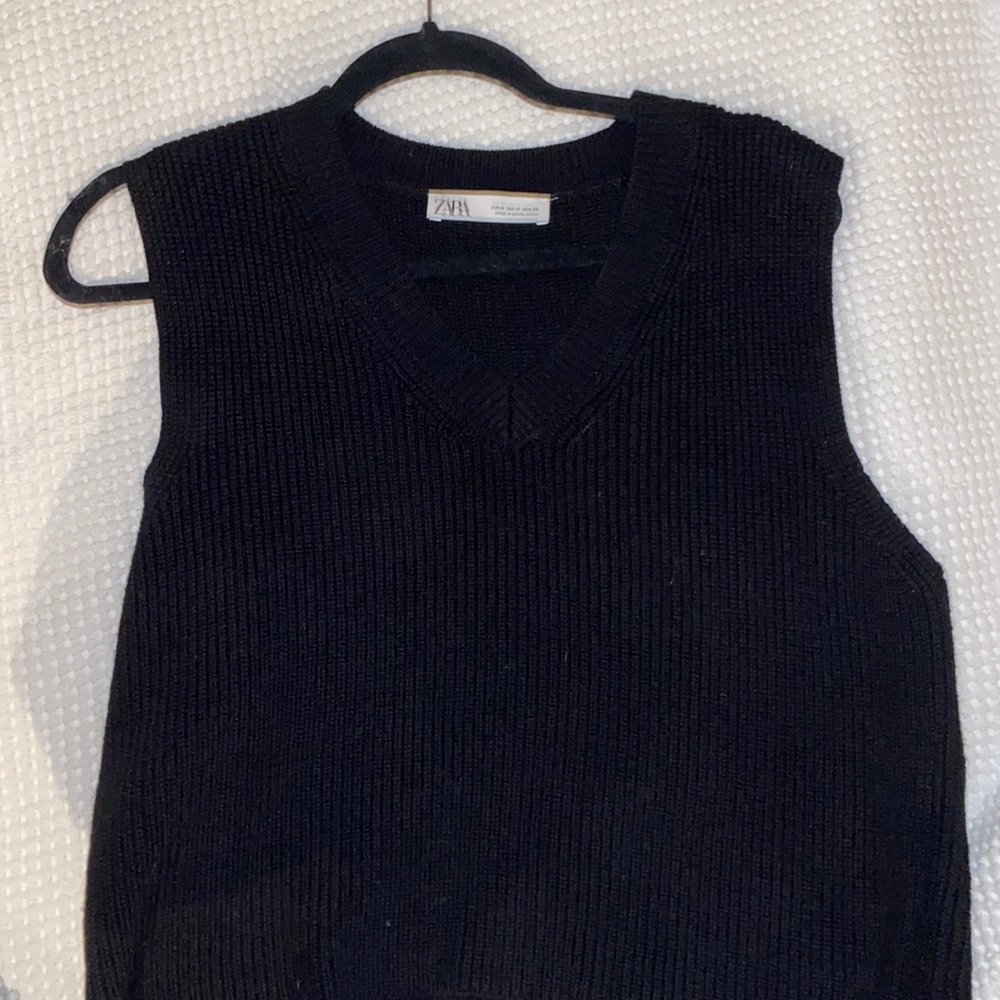 Black Knit sweater vest